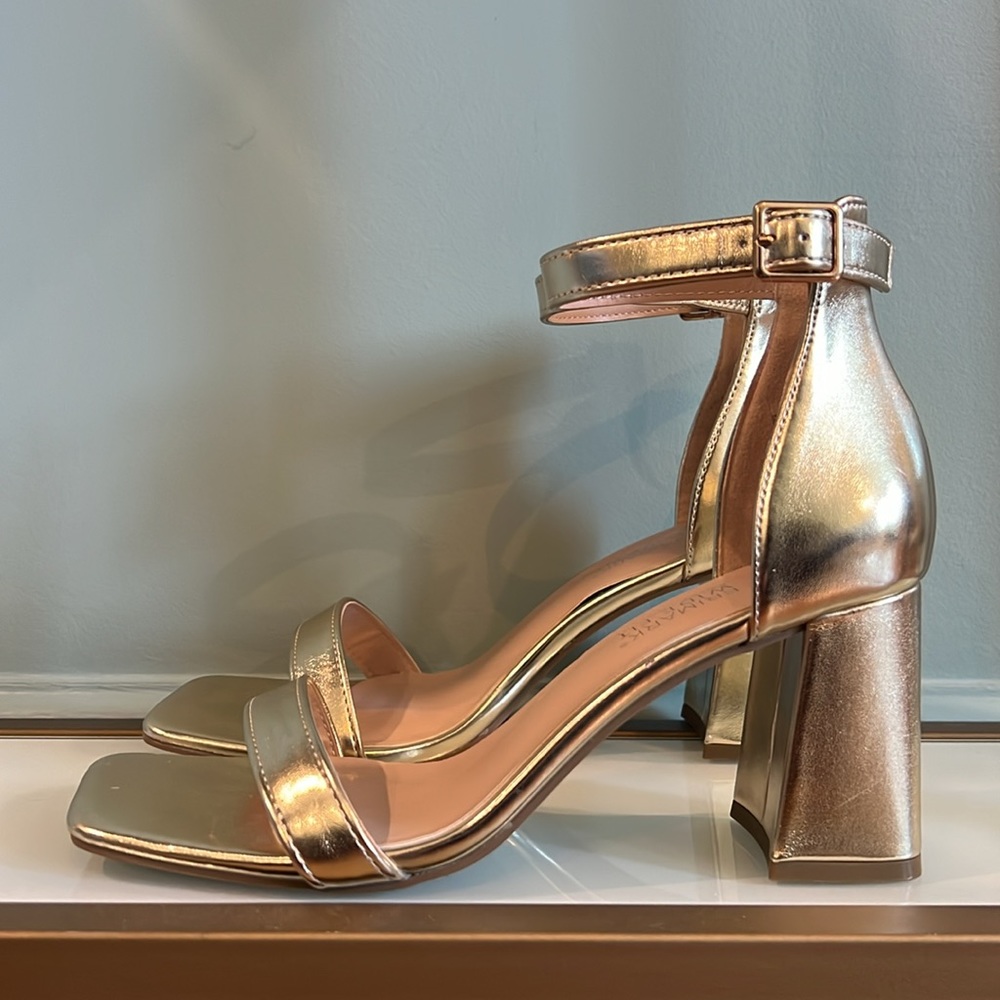 Elegant Gold Block Heel Sandals